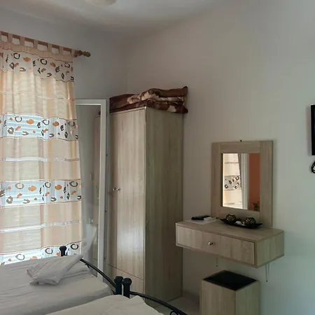 Vasiliki فيتالاذيس