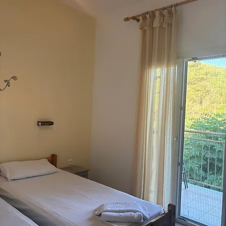 Vasiliki Comfort * Βιταλάδες