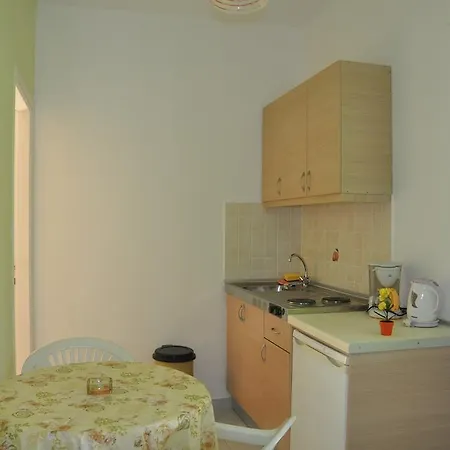 아파트 Vasiliki Comfort Vitaládes