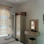 Vasiliki Comfort Vitaládes